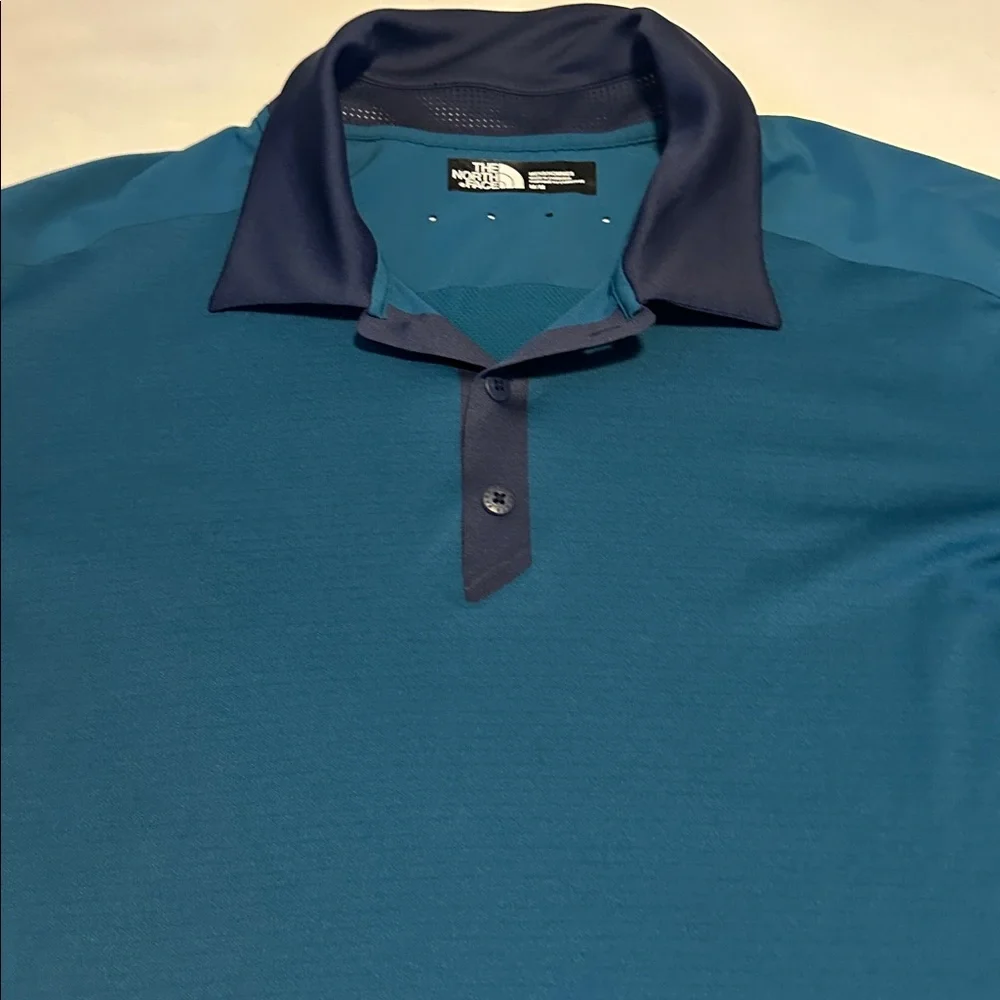 The North Face Men's Polo Shirt in Teal and Navy